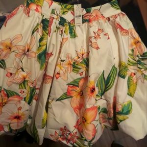 Ny&c skirt NWT Medium